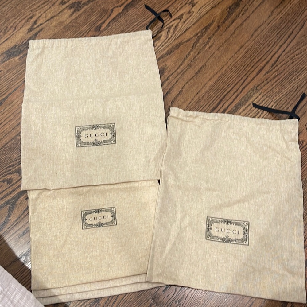 5 Gucci Shoe bag dust covers